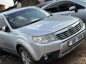 Subaru Forester 2011 Silver