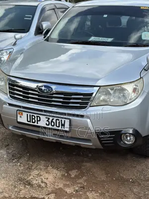 Subaru Forester 2011 Silver