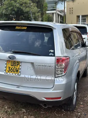 Subaru Forester 2011 Silver