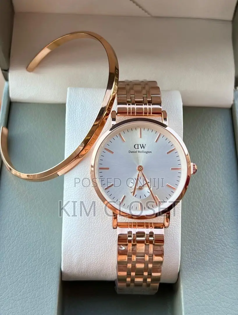 Rose Gold With a Bracelet