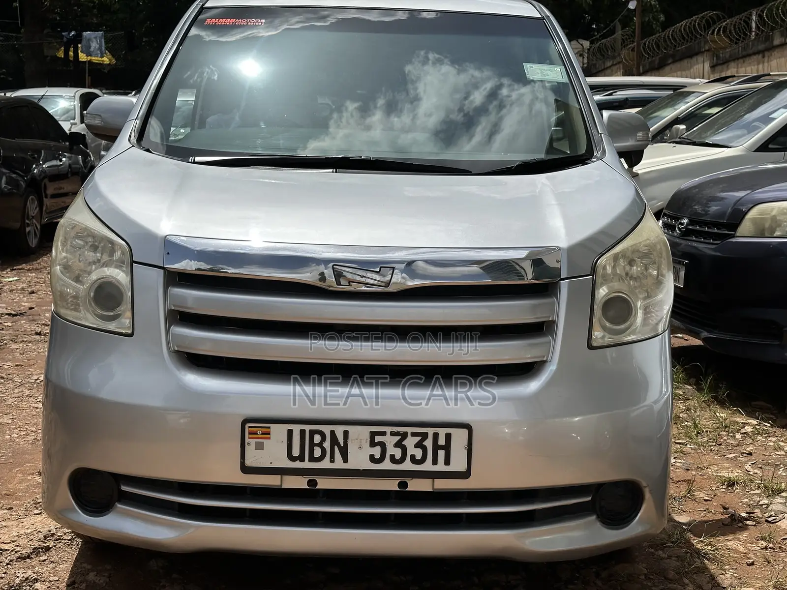 Toyota Noah 2008 Silver