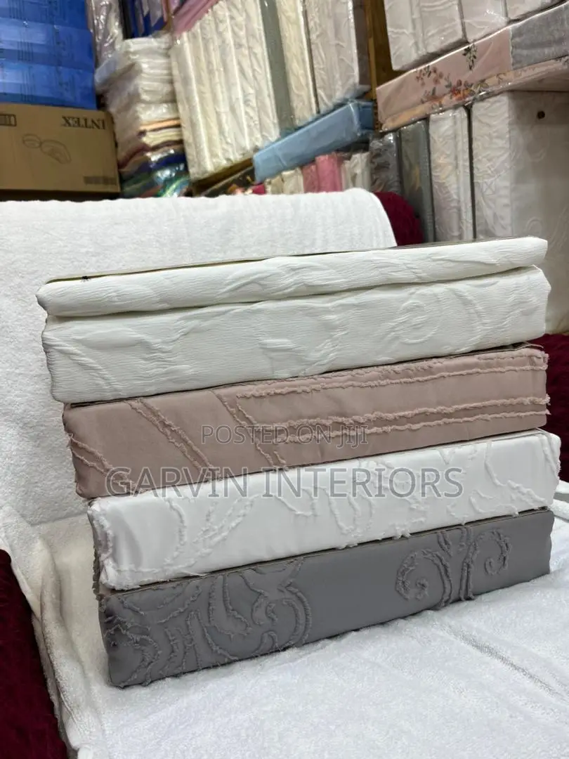 Duver Cover Tufted Pure Cotton