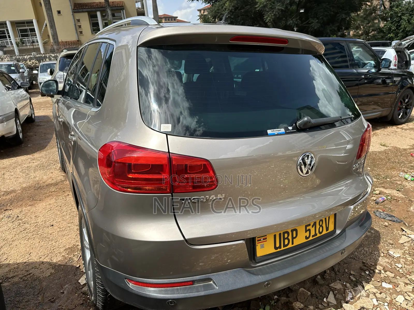 Volkswagen Tiguan 2010 Gold