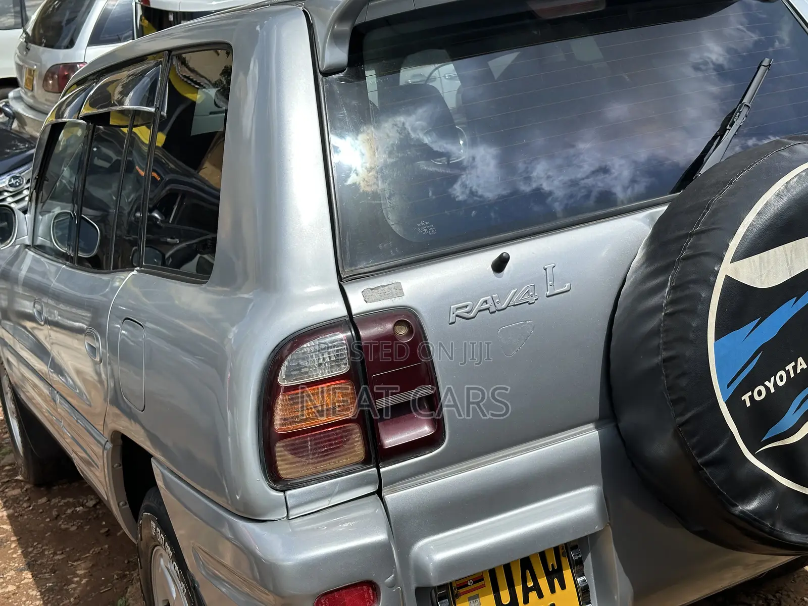 Toyota RAV4 1999 Silver