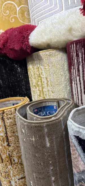 Golden Woolen Carpet – Premium Quality Luxury Rug