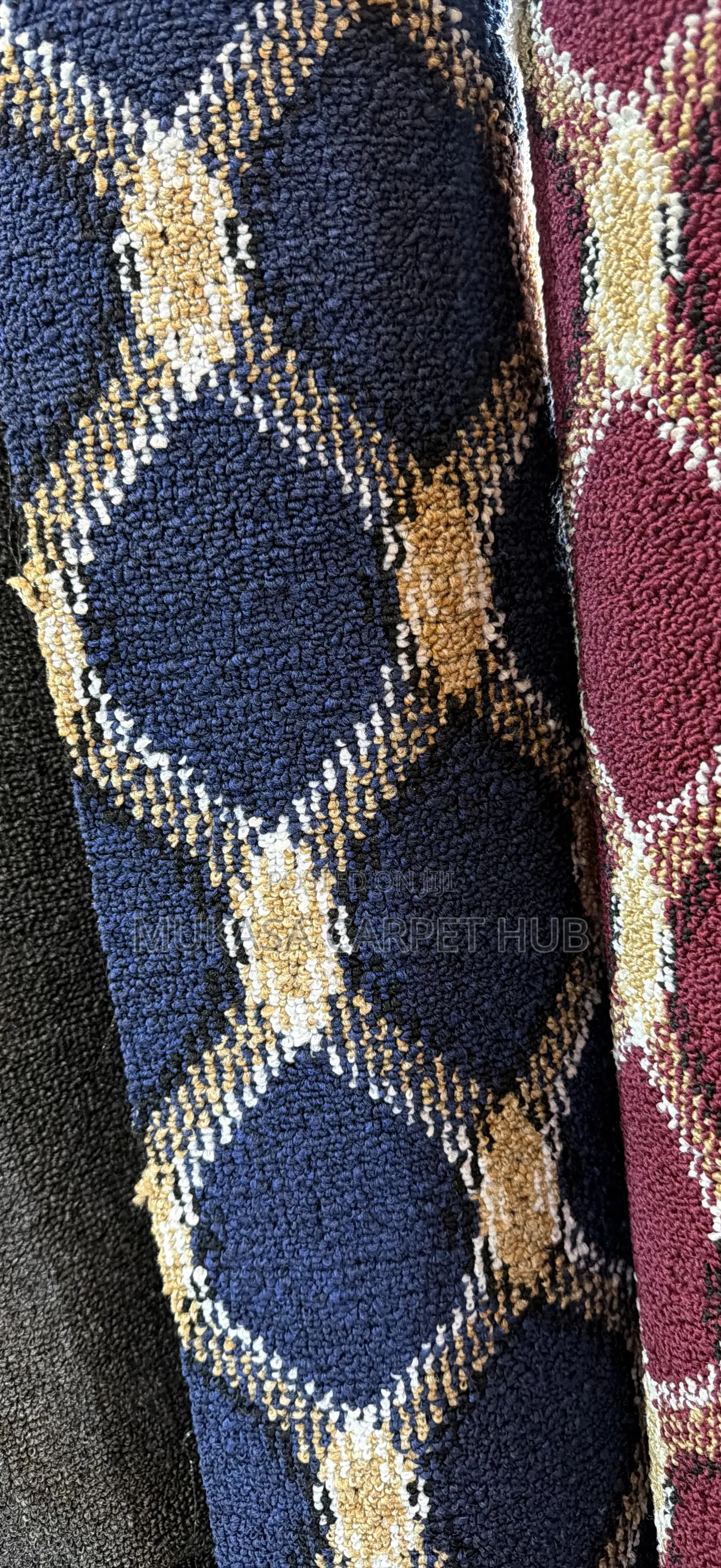 High-Quality Checked Carpet – Perfect for Modern Interiors