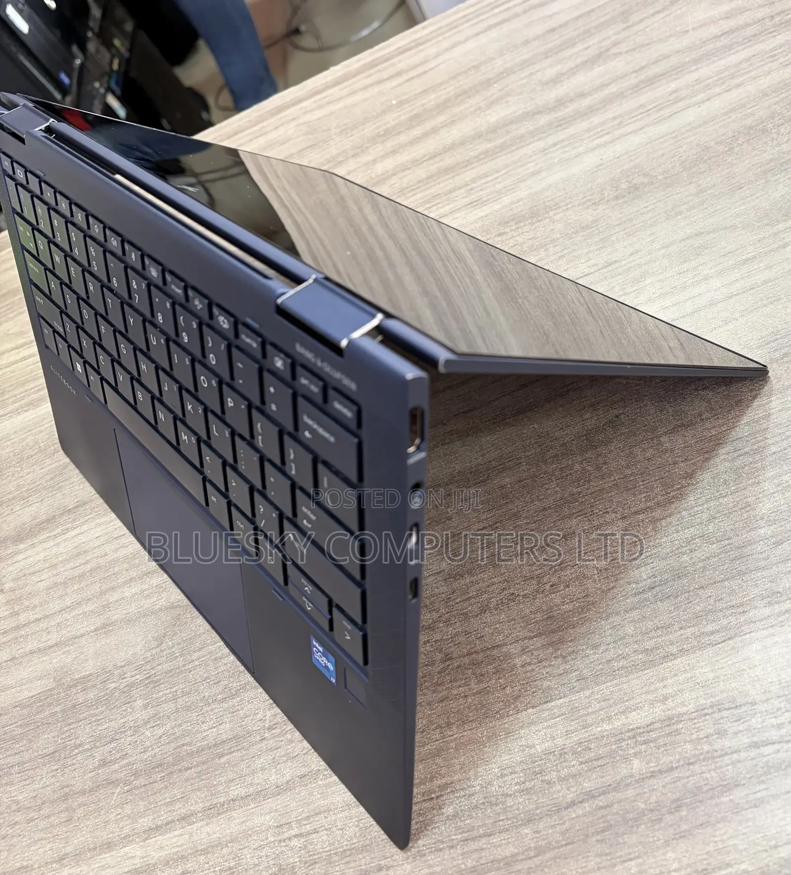 New HP Elite Dragonfly x360 11th Gen 16GB Intel Core i7 SSD 500GB