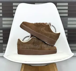 Nike Air Force Swed