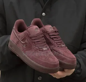 Nike Air Force Swed