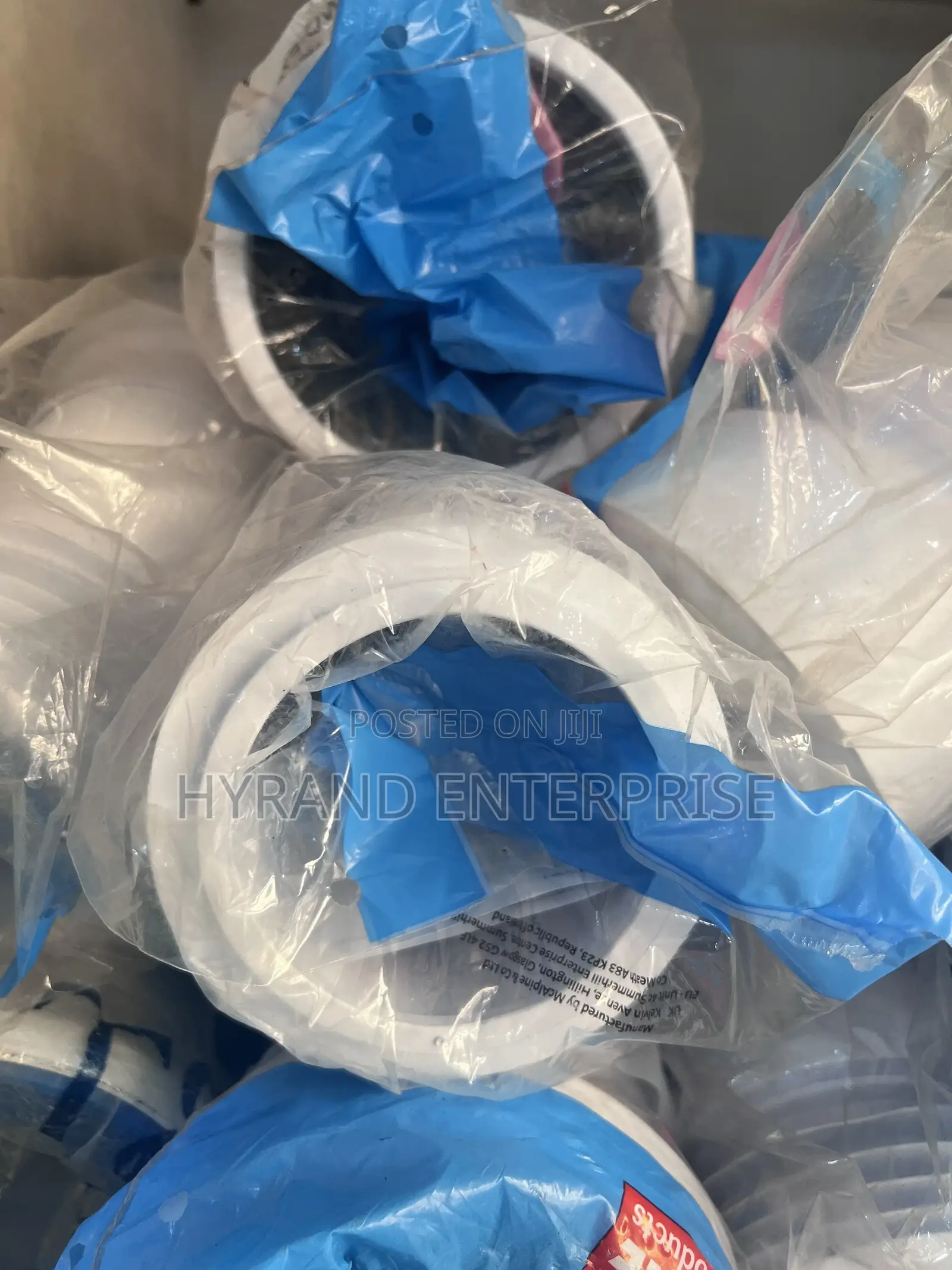 Pan Connectors