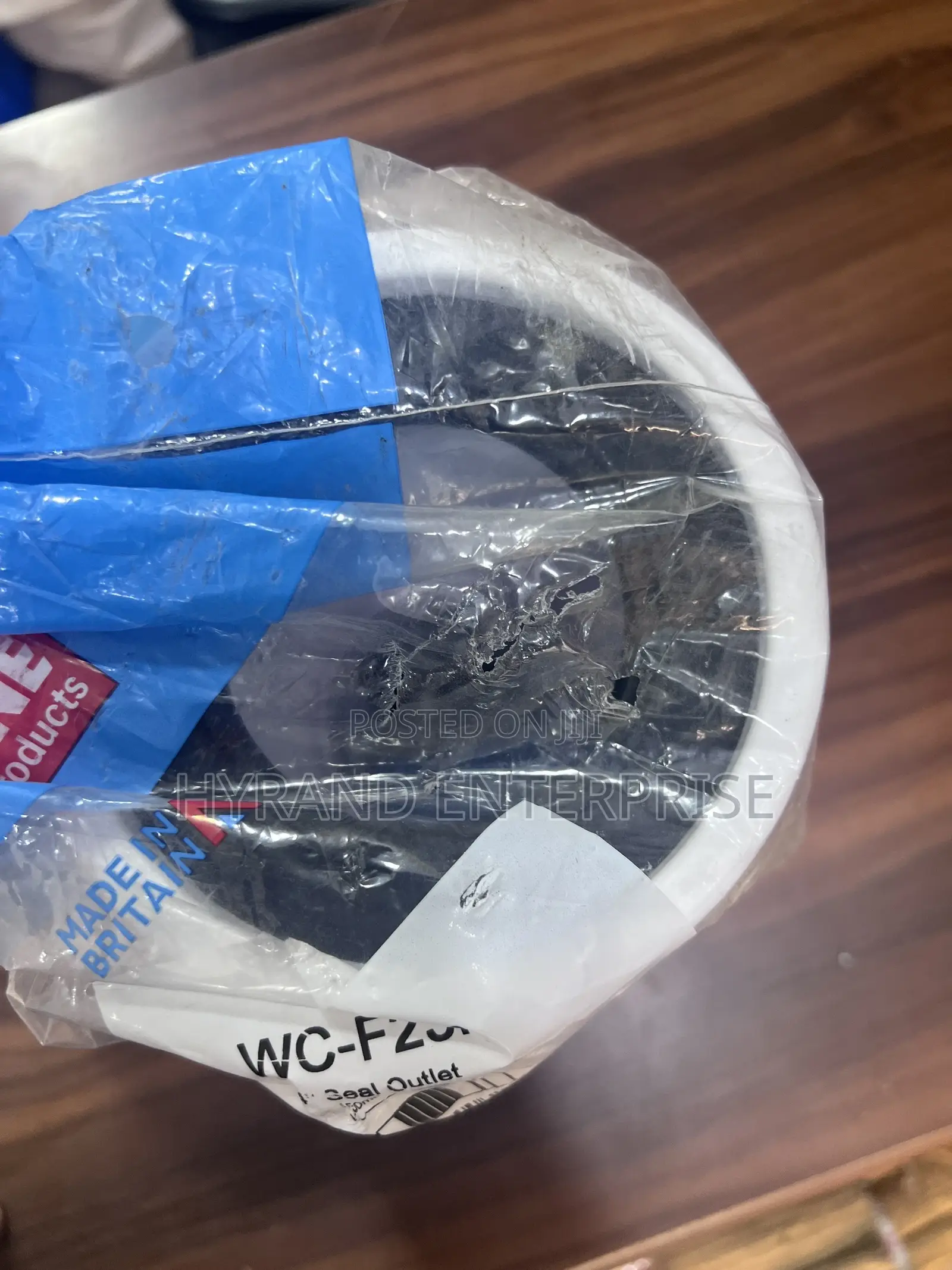 Pan Connectors