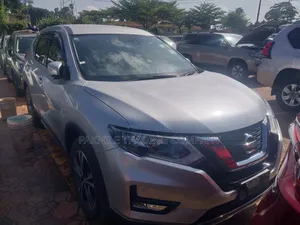 Nissan X-Trail 2.0 Petrol FWD 2014 Silver