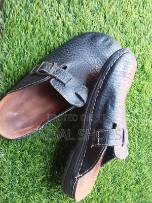 Mens Black Sandals