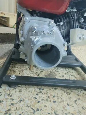 Gasoline/Petrol Powered Socket Drive Honda Concrete Vibrator