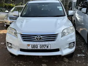 Toyota Vanguard 2010 Pearl
