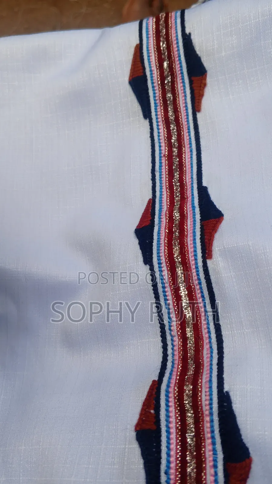 Bridal Traditional Kanzu With a Zip and a Sticker.