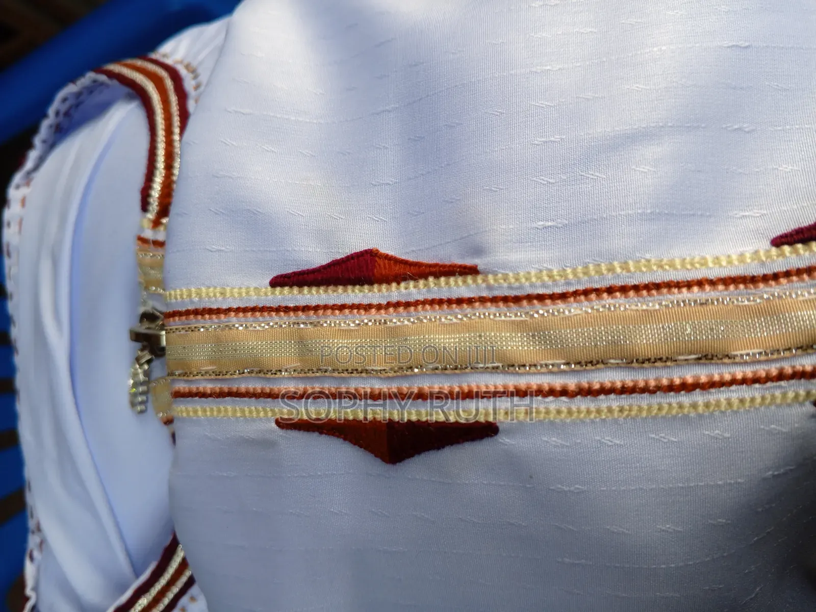 Bridal Traditional Kanzu With a Zip and a Sticker.