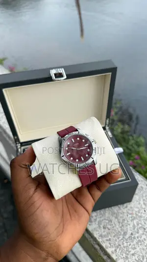 Mitina Classic Wrist Watch