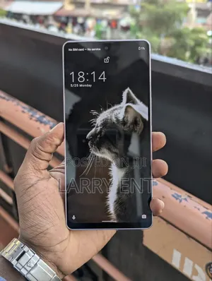 Sharp Aquos zero6 128 GB