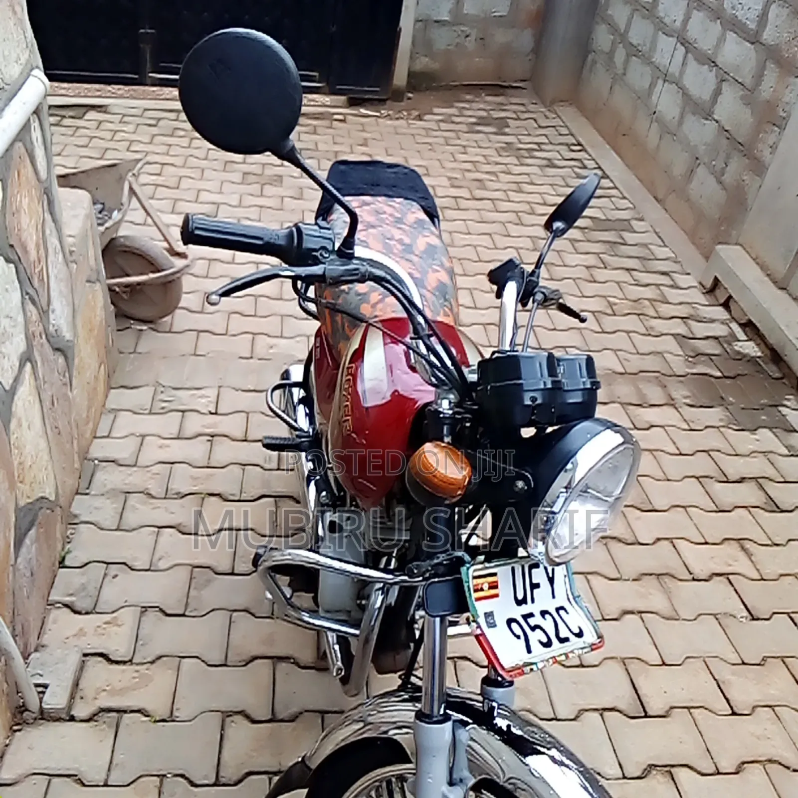Bajaj Boxer 2022 Red