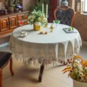 Elegant Round Tablecloth With Decorative Lace Trim