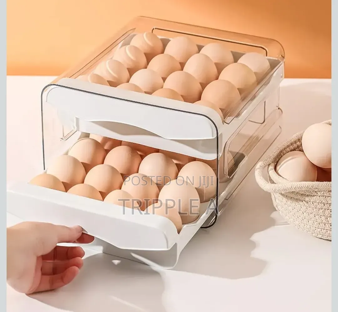Stackable Clear Egg Holder