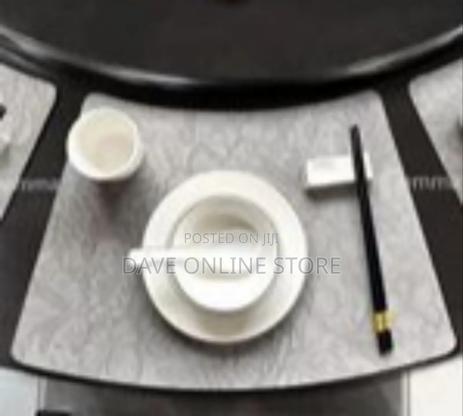 Elegant Floral Embossed Table Placemats (Set 0f 6)