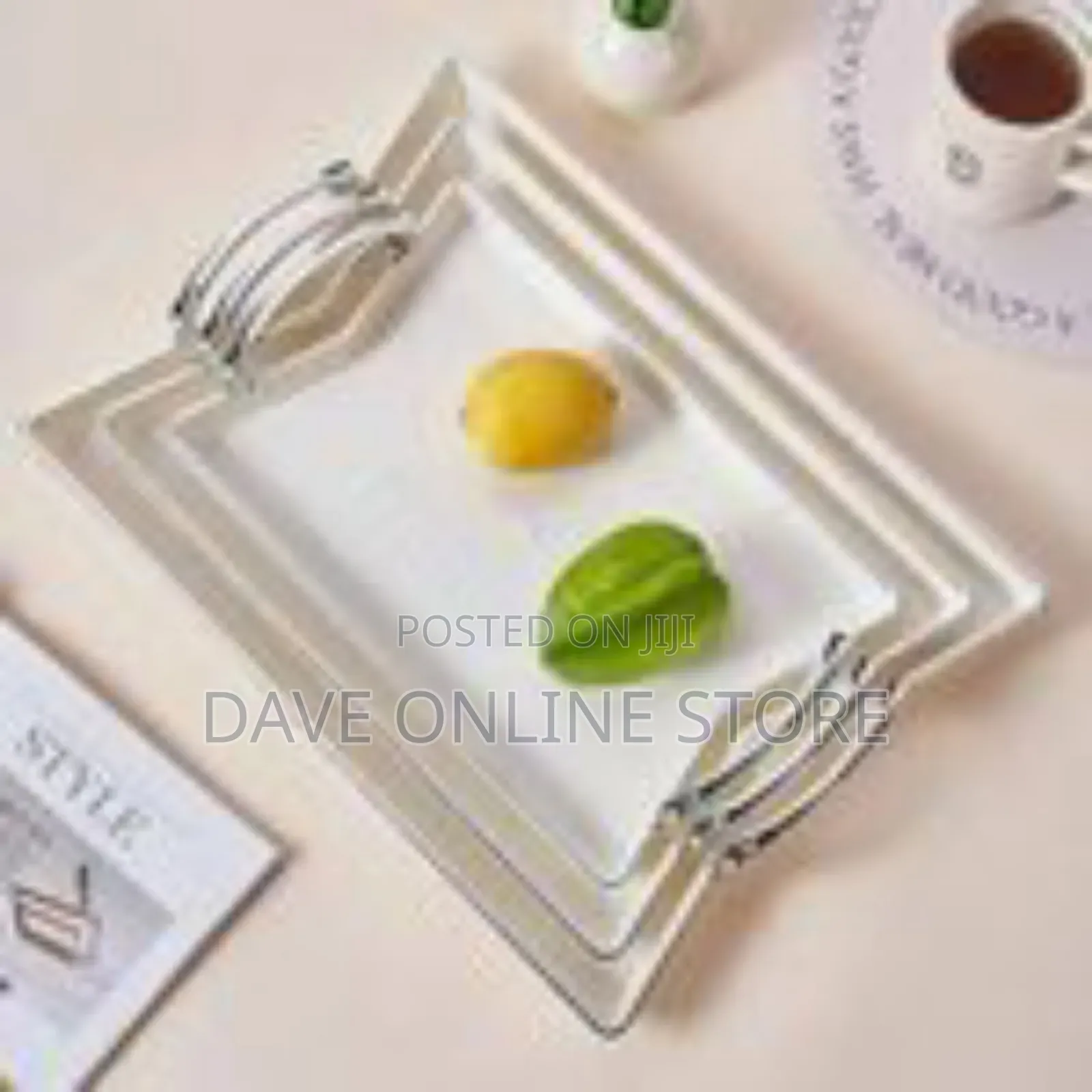 3 Pieces Plastic Fashion Trays