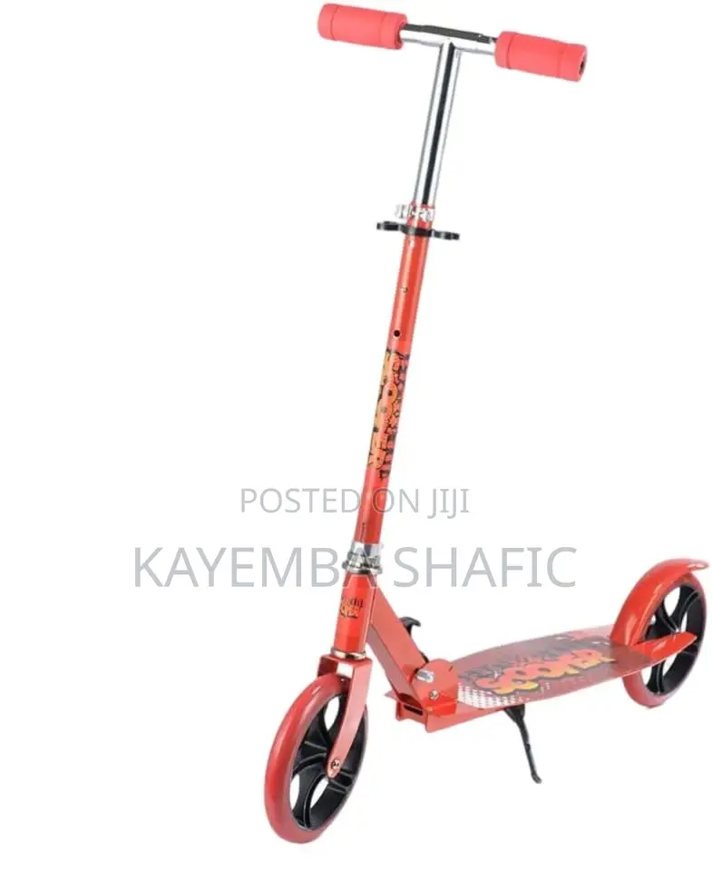 Foldable Steel Frame Kick Scooter With Adjustable Handlebars