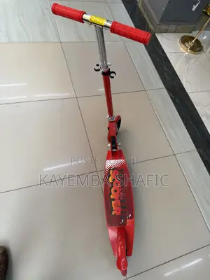 Foldable Steel Frame Kick Scooter With Adjustable Handlebars