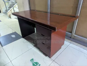 Second Hand Office Table// Office Desk With Size 140cm // 1.4 Metres