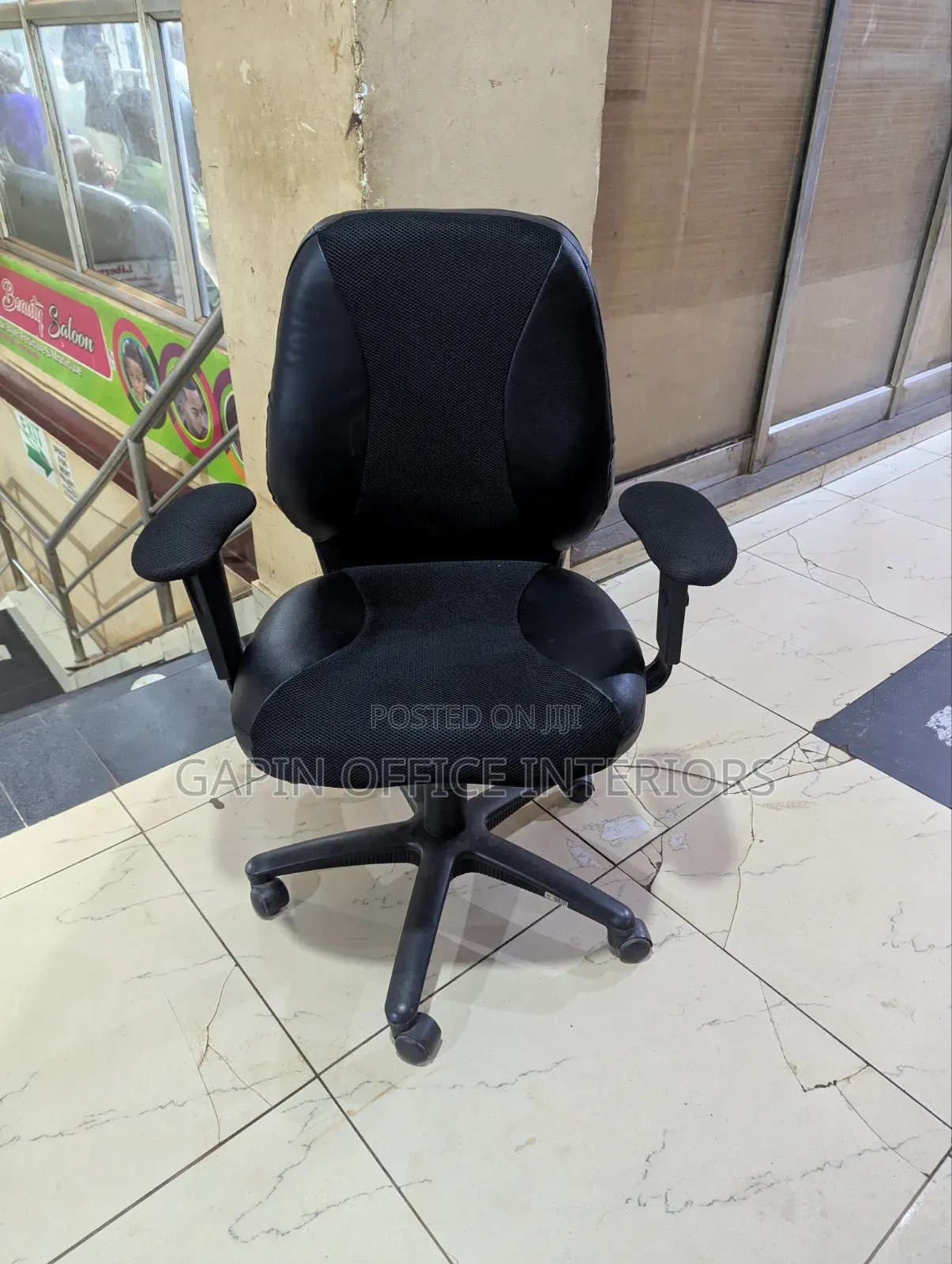 Refurbished Leather Mesh Office Chair, Adjustable