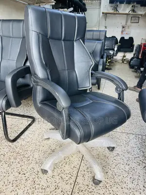 Easy Clean,Brandnew 360 Rotation Office Chair