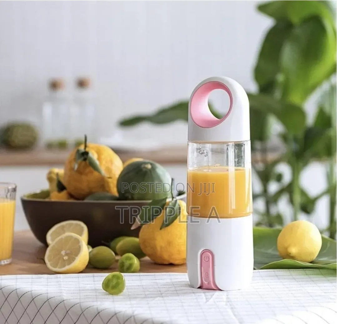Unique Rechargeable Portable Juicer Cup Blender