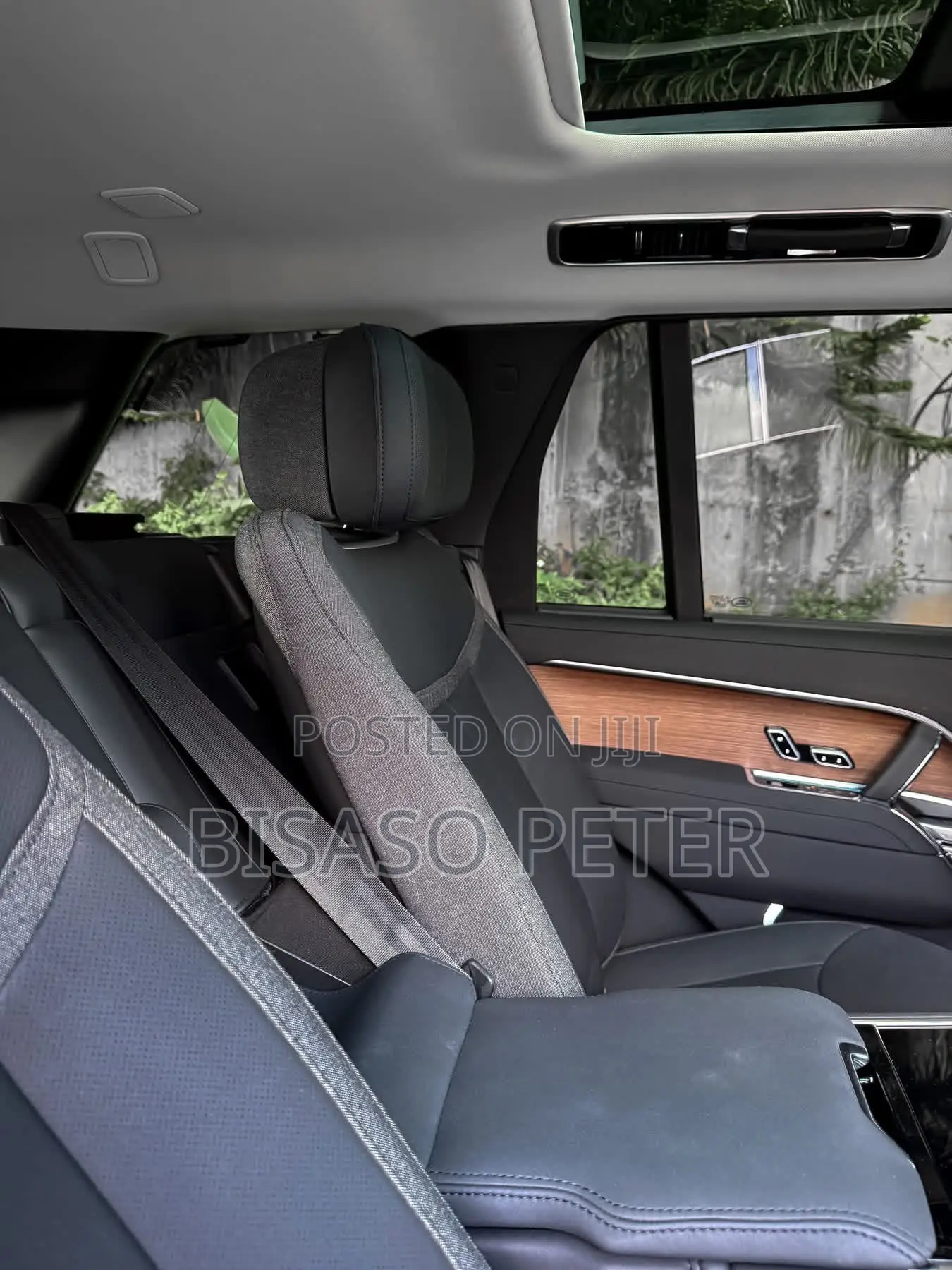 Land Rover Range Rover Vogue 2024 Gray