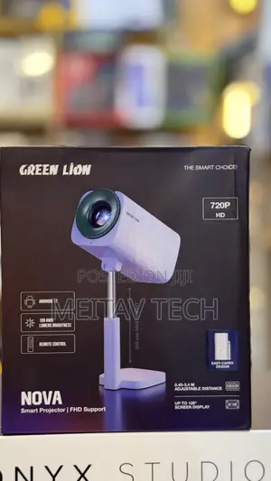 Nova Smart Portable Projector