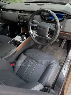 Land Rover Range Rover Vogue 2024 Gray