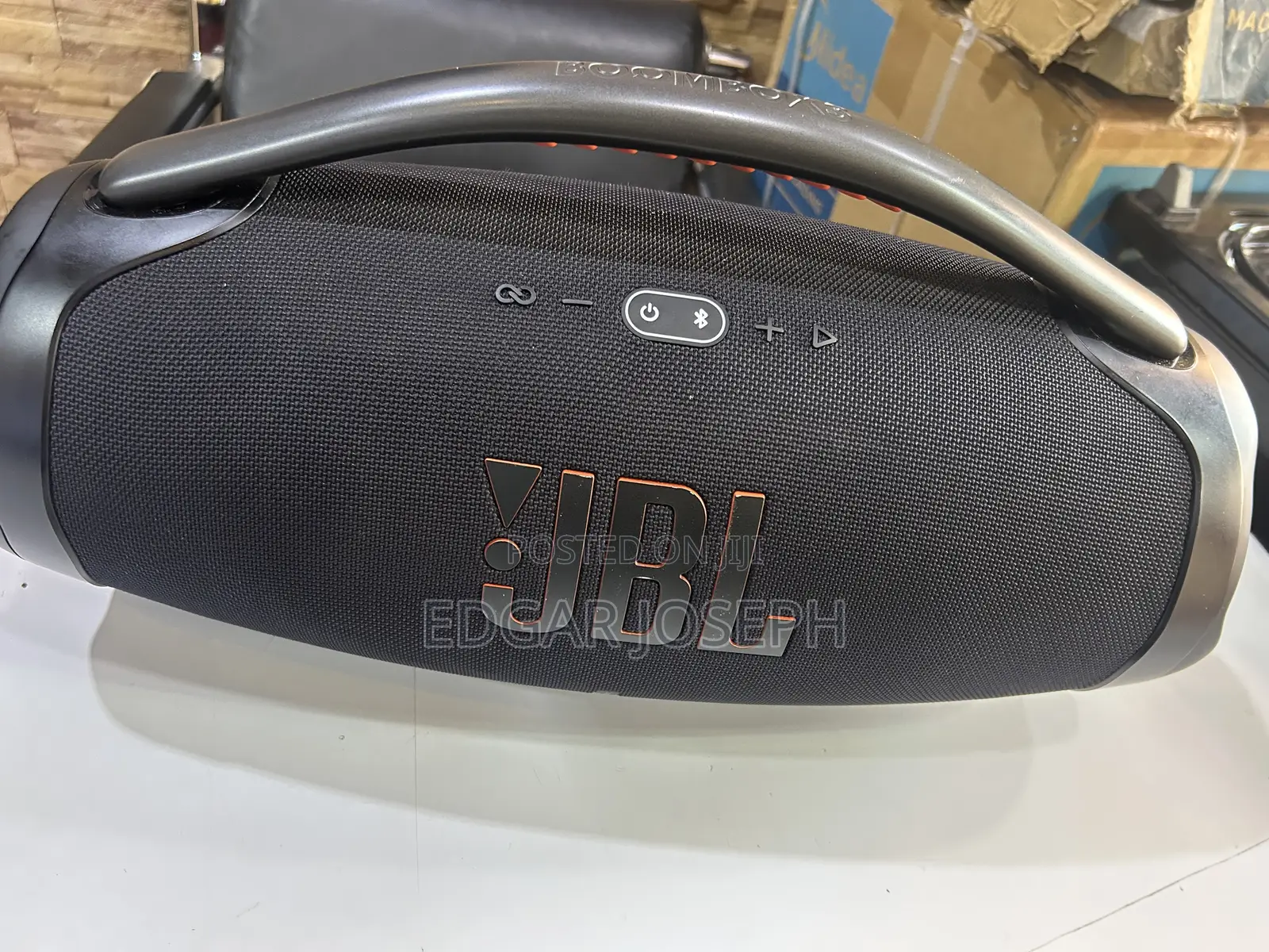 JBL Boombox 3