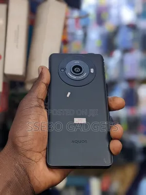 Sharp Aquos R8s pro 256 GB Black