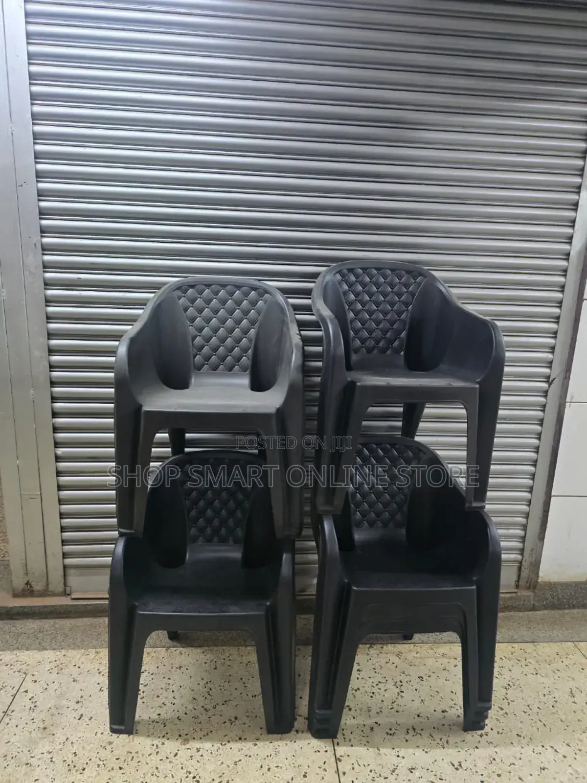 Solid Dining Plastic Chairs Plastic Chairs