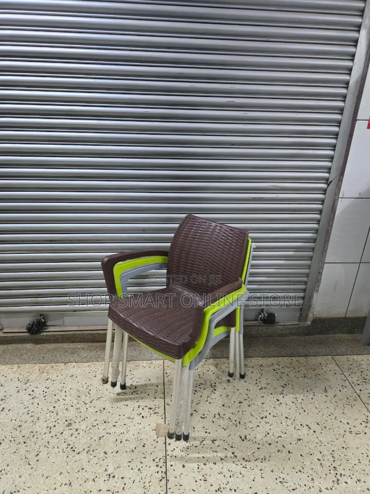 Mat Meshed Back Plastic Chairs Plastic Chairs
