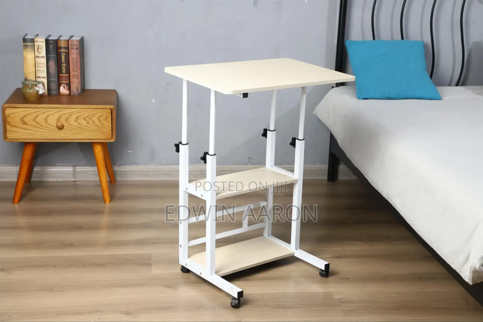 Double Pole Adjustable Laptop Table