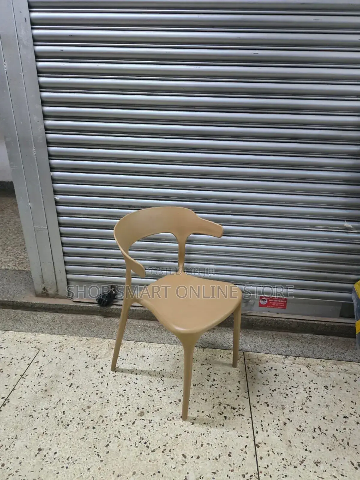 Horned Design Dining Plastic Chairs Plastic Chairs