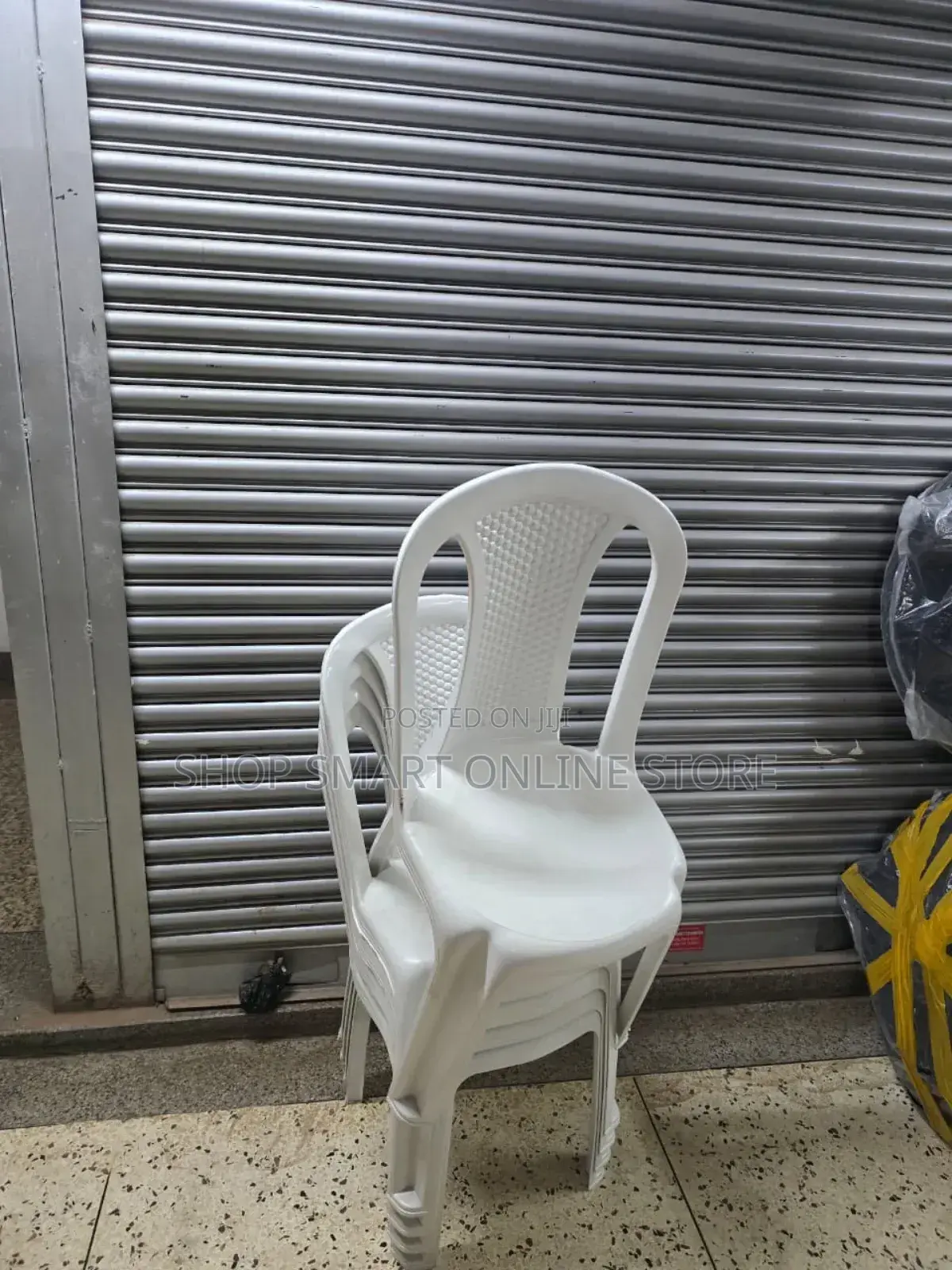 Outo Teller Plastic Chairs Plastic Chairs