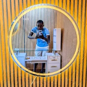 Cicular Mirror