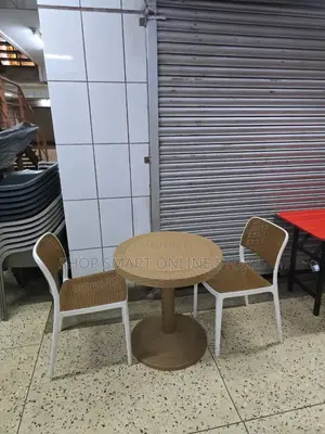 Centre Dining Table and Chairs