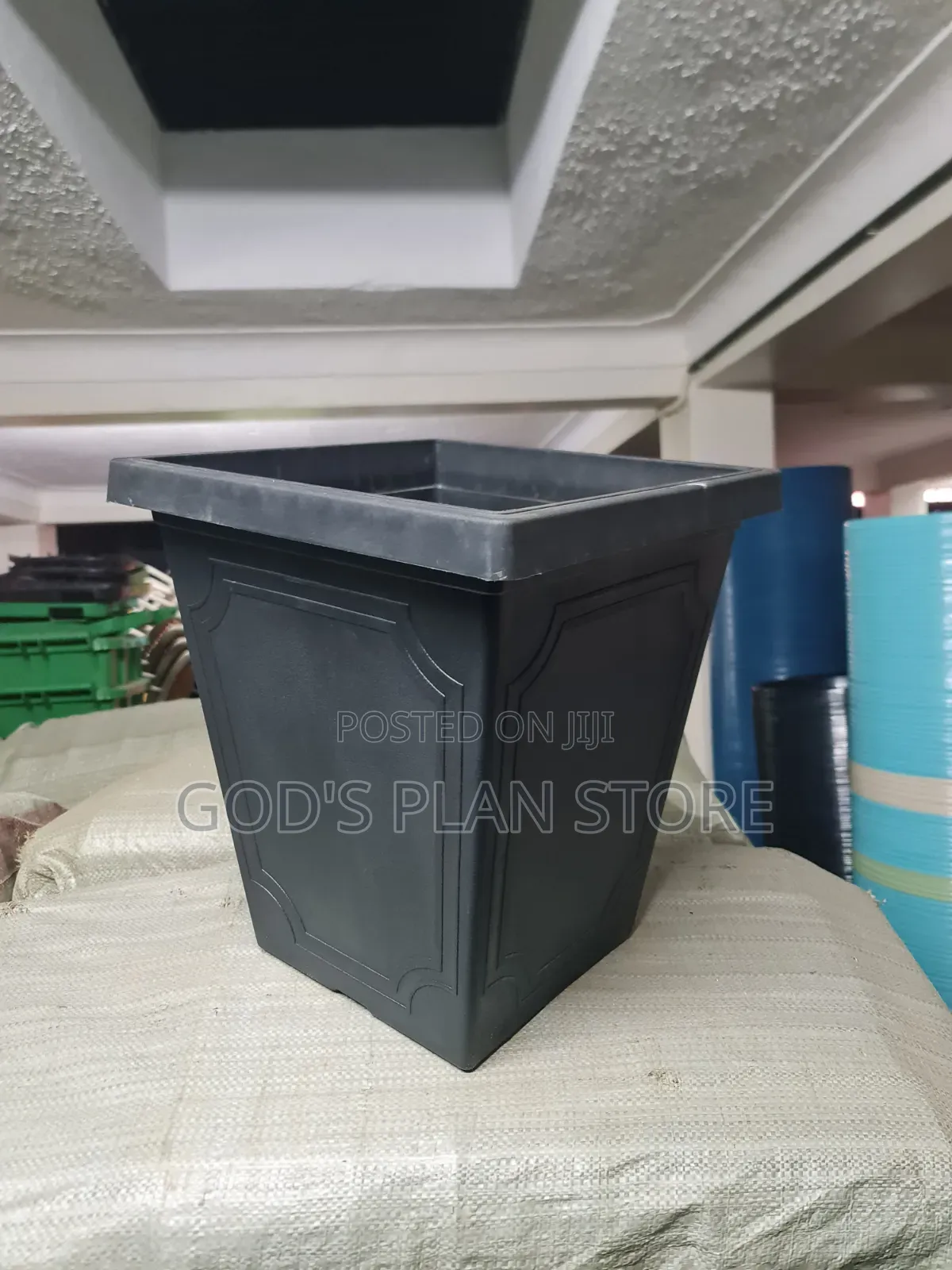Estate Plastic Flower Pots Plastic Flower Pots