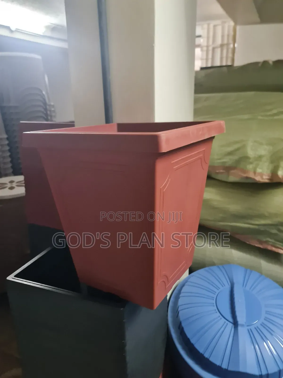 Estate Plastic Flower Pots Plastic Flower Pots