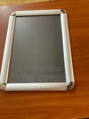 A4 Aluminum Snapper Frame