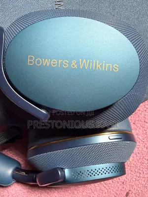 Bowers and Wilkins Headphone